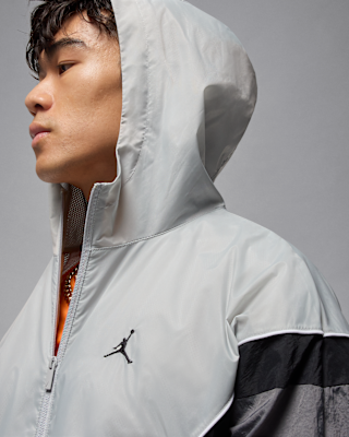 Jordan Brooklyn Men's Hooded Draft Jacket. Nike JP